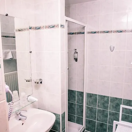 Restaurant Domaine De Basil