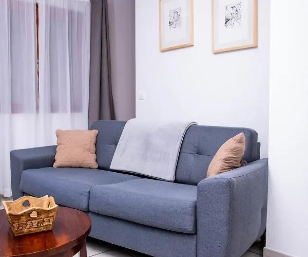 Restaurant Domaine De Basil 3*