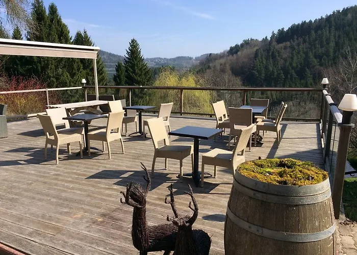 Restaurant Domaine De Basil